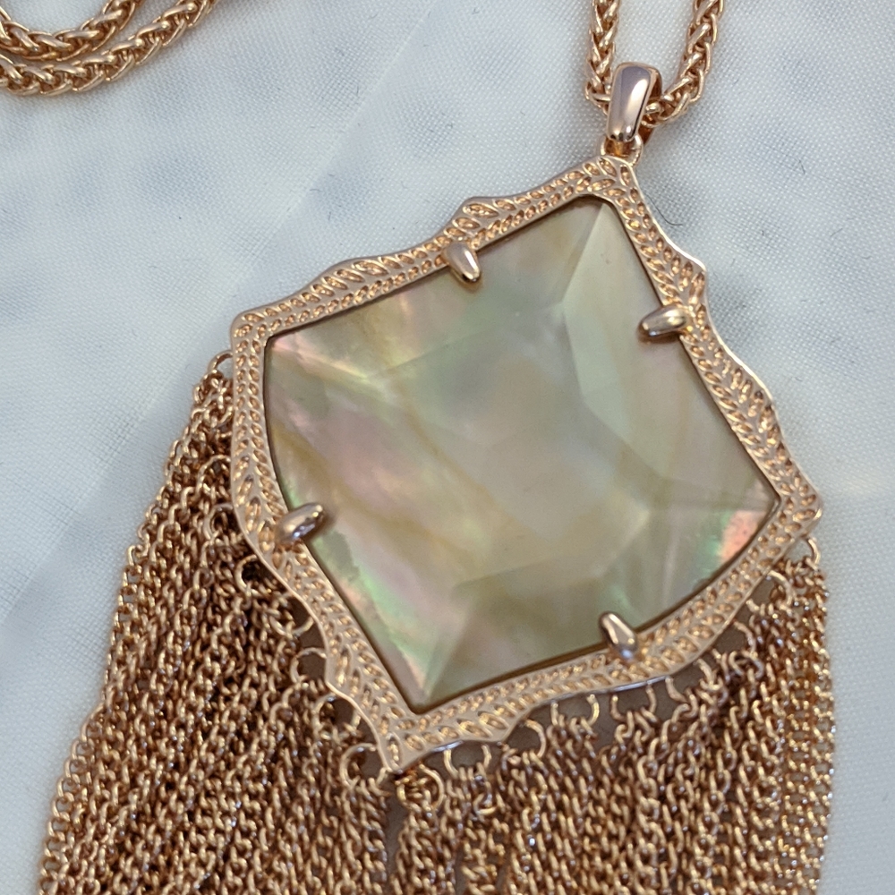 Kendra Scott Rose Gold Necklace